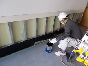 高知市愛宕山O様店舗 内部塗装