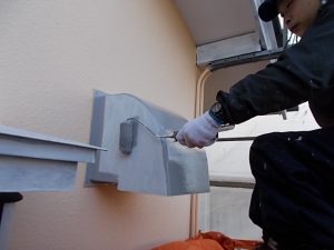 高知市布師田　M様邸　換気フード　塗装