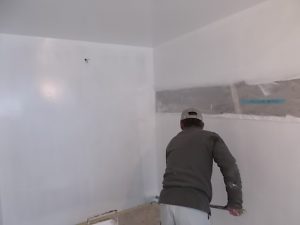 南国市　H様邸新築工事　風呂場　塗装