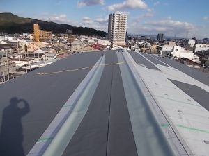 高知市一ツ橋町　C一ツ橋様　屋根　塩ビシート防水　機械式固定工法