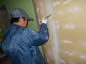 奈半利町農業拠点施設　パテ処理