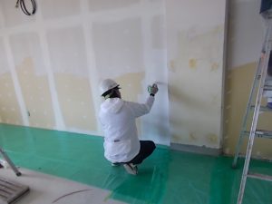 奈半利町　農業拠点施設　改修工事　内壁塗装