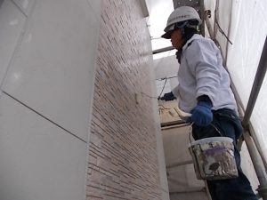 高知市北金田　F様邸　外壁　クリヤー　下塗