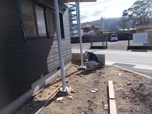 奈半利町　Ｔ様邸　改修工事　柱塗装