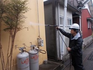 香南市赤岡町　K様邸　外壁　高圧洗浄