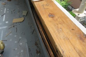 高知市神田　Ｆ様邸　ベランダ修繕工事　外壁撤去