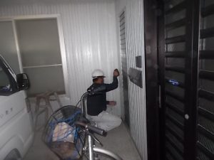 高知市農人町　K様邸　外壁　ケレン状況