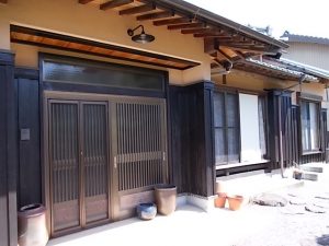 南国市岡豊町　Ｔ様邸　外壁木部　塗装完了