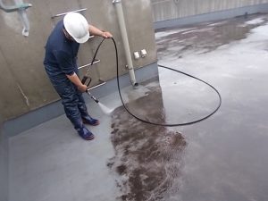 高知市升形　Aビル様　屋上　高圧洗浄