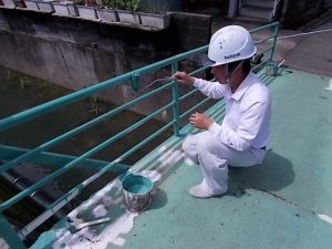 高知市秦南町町内会様　水路橋　上塗　塗装