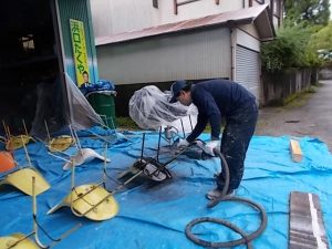 高知市おびさんロード振興組合様　椅子　塗装