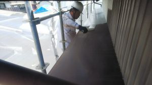 いの町　O様邸　庇屋根　下塗