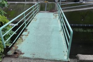 高知市秦南町 水路橋 施工前