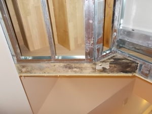 高知市百国町　T様邸　内壁　解体