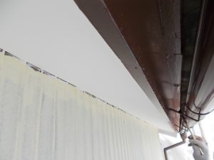 高知市中万々　H様貸家　鼻隠し　塗装