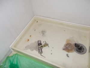 奈半利町　県営住宅　洗濯パン　シーリング　打替