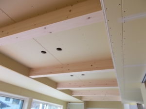 高知市福井　M様邸　新築工事　梁　塗装　施工前