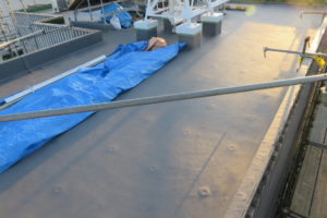 高知市愛宕町 F医院様 屋上 塩ビシート防水 機械式固定工法