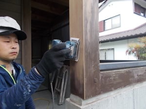 高知市春野町　Ｋ様邸　木部　下地処理　ケレン