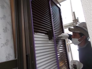 高知市春野町　Ｋ様邸　付帯部（戸袋）　塗装