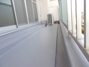 高知市一宮　Ｙビル様　ベランダ　ＦＲＰ防水　施工完了
