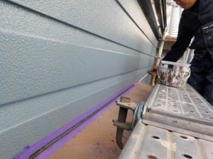 南国市岡豊町　M様邸　シーリング工事　プライマー塗布