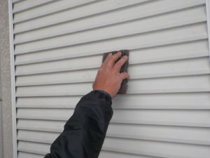 高知市福井町　K様邸　雨戸　下地処理