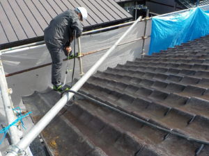 高知市福井町　M様邸　屋根瓦　高圧洗浄