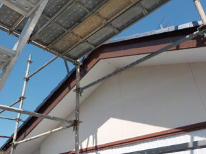 高知市福井町 M様邸 付帯部(破風板) 塗装