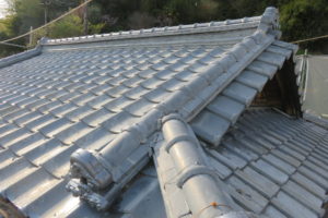 南国市岡豊町　M様邸　屋根瓦　塗装状況