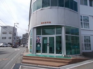 高知市神田　N様社屋　鉄部　塗装