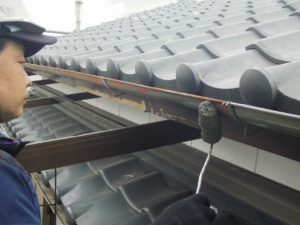 高知市薊野西町　Ｔ様邸　付帯部（軒樋）　塗装