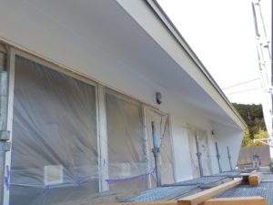 香南市野市町　Ｍ様邸新築工事　外壁　塗装完了