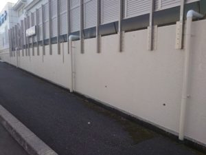 高知市一宮南町　Ｔ様事務所　擁壁　塗装完了