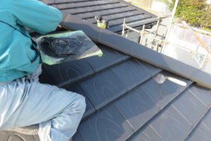 高知市瀬戸南町 M様邸 屋根 目地漆喰修繕工事