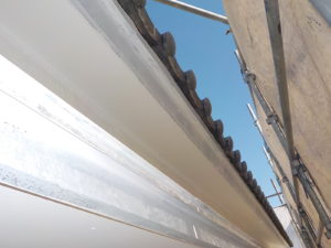 高知市福井町　O様邸　付帯部（軒天井）塗装