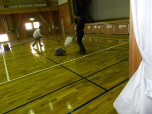 高知市北御座 弥右衛門ふれあいセンター 床工事