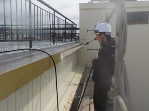 高知市入明町　K様店舗　外壁　高圧洗浄