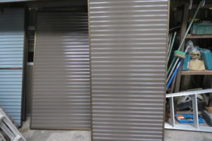 高知市針木東町　Ｋ様邸　雨戸塗装