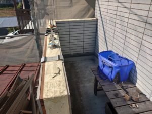 高知市福井町　Ⅰ様邸
ベランダ外壁　撤去