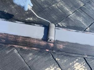 高知市大津乙　Ｈ様邸
屋根板金　錆止め塗装