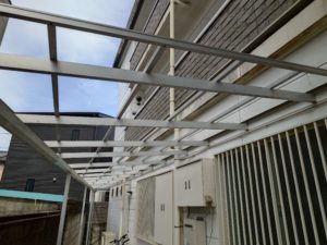 高知市東久万　Ｅ様
波板張替工事