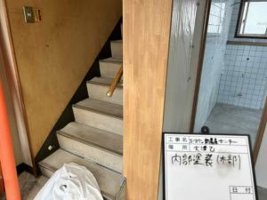 高知市大津乙　Ａ様店舗
内部塗装