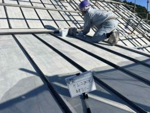 四万十町下呉地　O様邸
屋根塗装