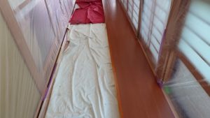 高知市横内　Ｋ様邸
廊下床　塗装