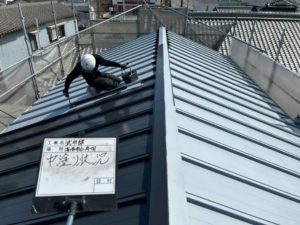 高知市仁井田　T様邸
屋根塗装