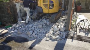 高知市介良乙　Ｄ様邸
車庫解体工事