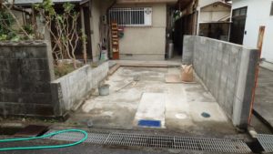 高知市介良乙　Ｄ様邸
車庫解体工事