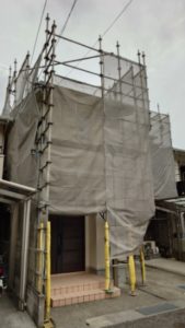 高知市薊野北町 N様邸
足場仮設