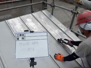 須崎市吾井郷甲　Ｔ様邸
屋根塗装